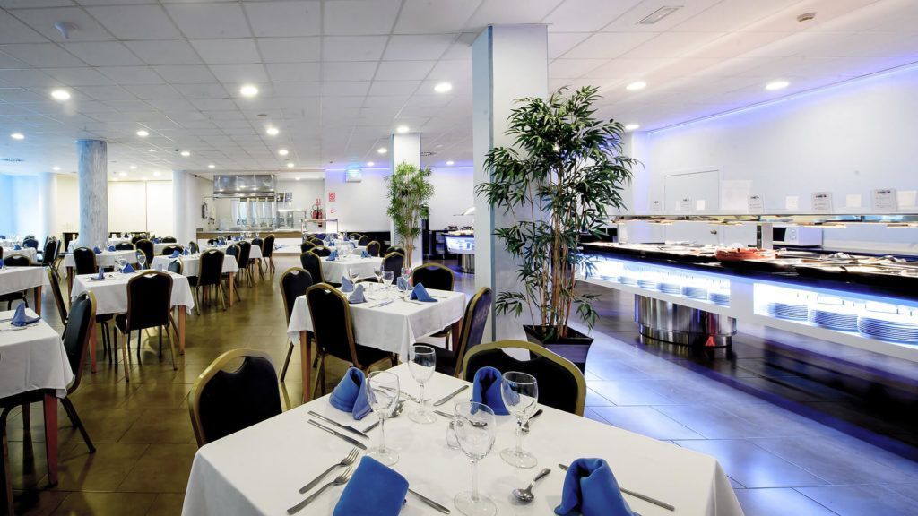 Comedor del restaurante buffet del Hotel Bonalba Alicante